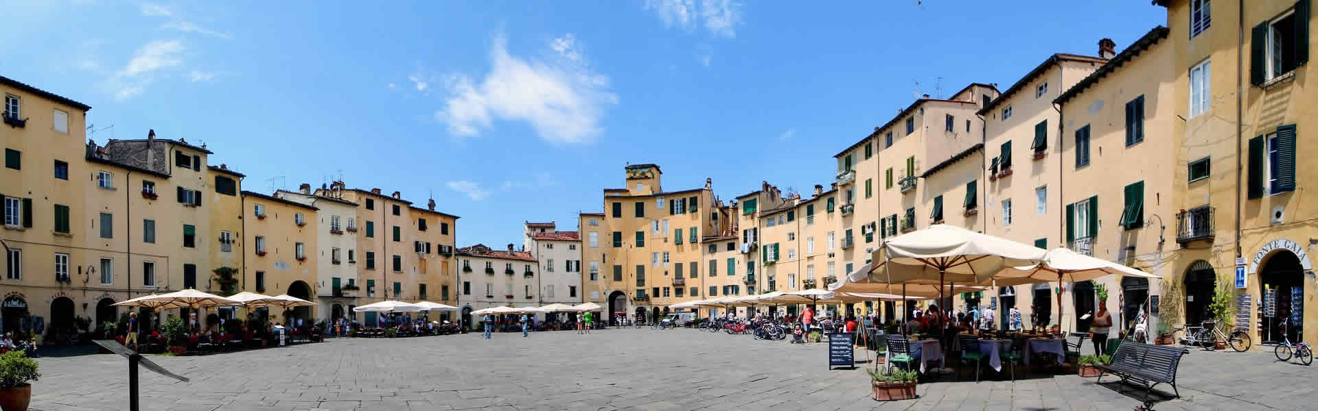 Manifesti funebri comune di Lucca